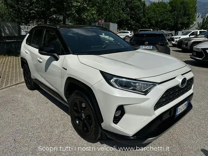 Usata Toyota RAV4 Hybrid Style 222 CV (163 kW) 2020 Bianco SUV