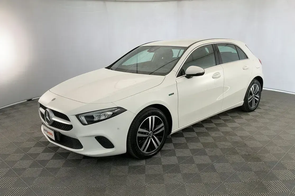 Usata Mercedes A250 218 CV (160 kW) 2020 Berlina