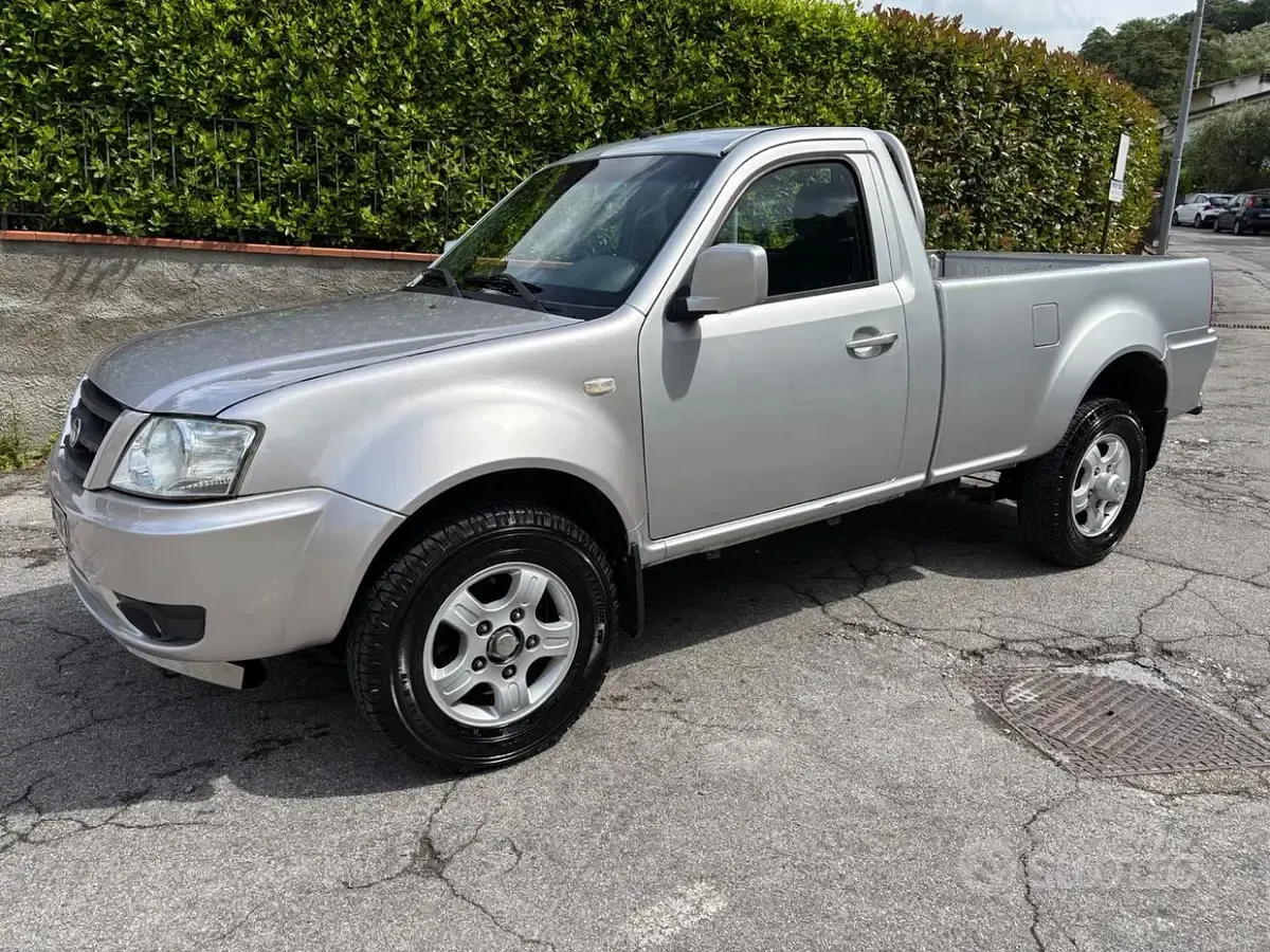 Usata Tata Xenon 140 CV (102 kW) 2009 Grigio Pick-up