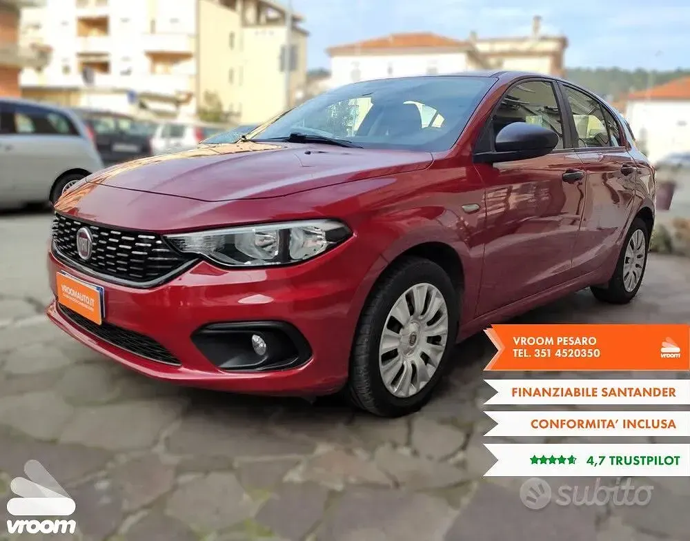 Gebraucht Fiat Tipo Pop 95 PS (69 kW) 2018 Rot Kleinwagen