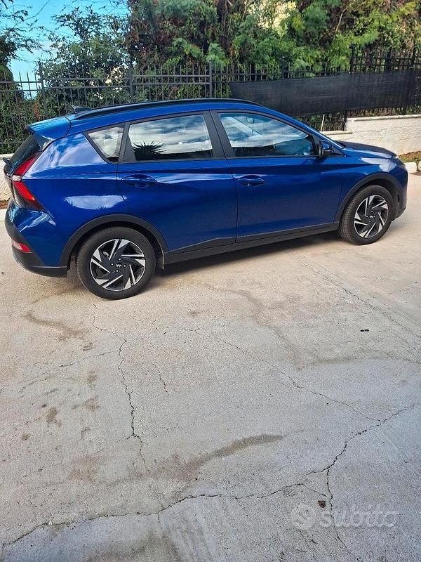Usata Hyundai Bayon 84 CV (61 kW) 2024 Blu/azzurro SUV