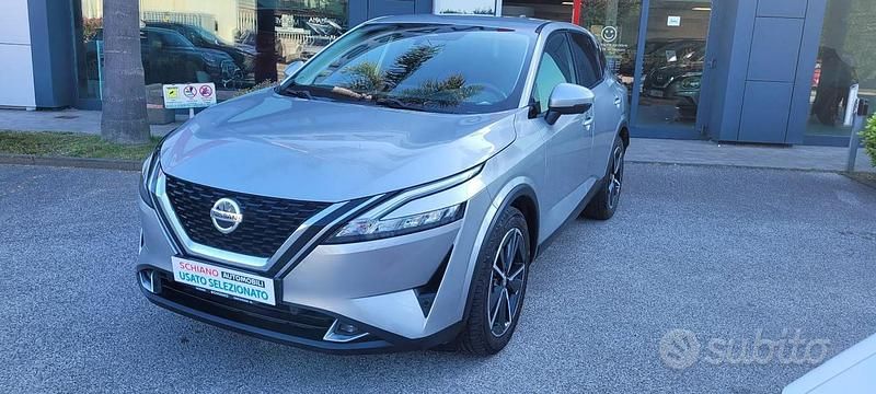 Usata Nissan Qashqai Style Edition 140 CV (102 kW) 2022 Argento SUV