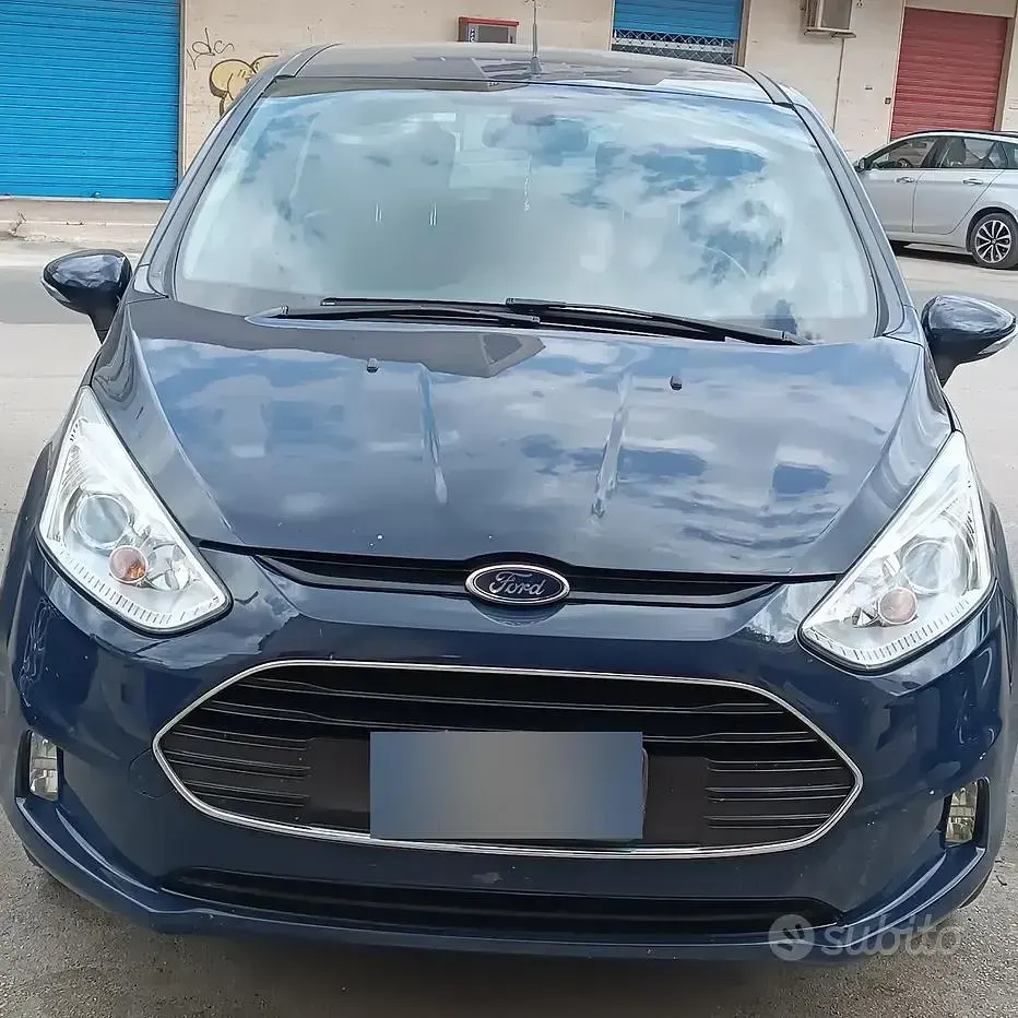 Usata Ford B-MAX Titanium 75 CV (55 kW) 2017 Bluazzurro Monovolume