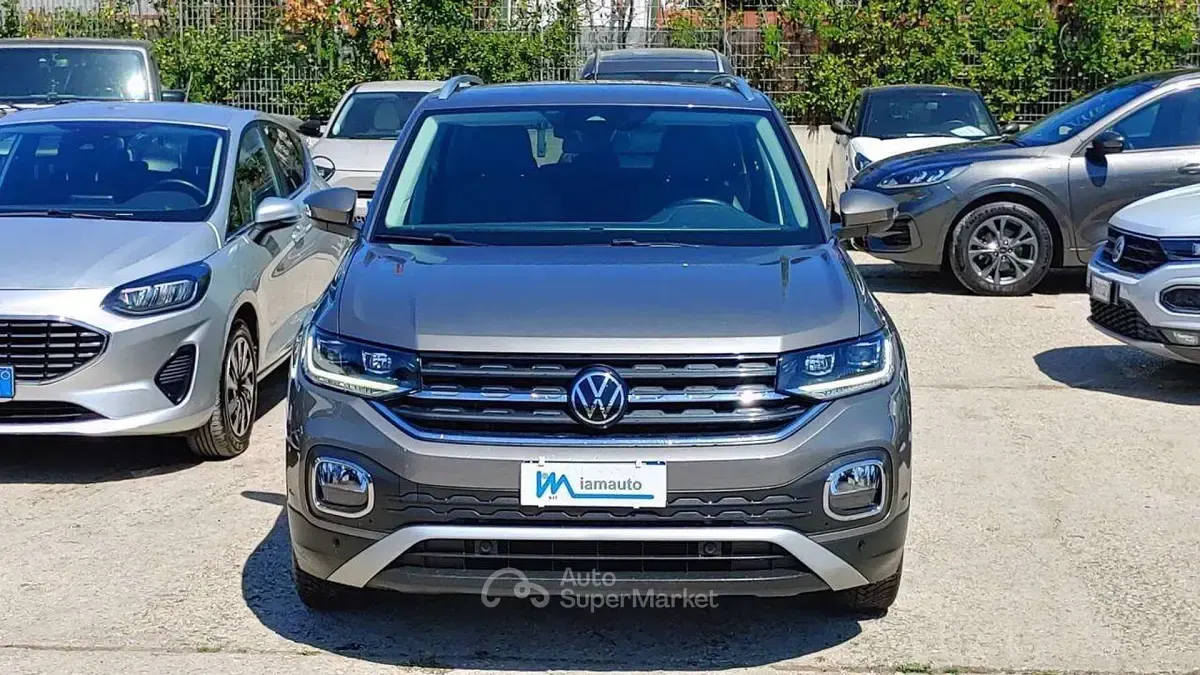 Usata VW T-Cross 110 CV (80 kW) 2021 Grigio SUV