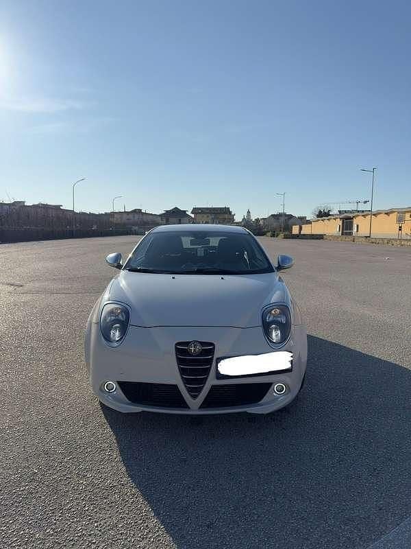 Begagnad Alfa Romeo MiTo Distinctive 135 HK (99 kW) 2010 Vit Halvkombi