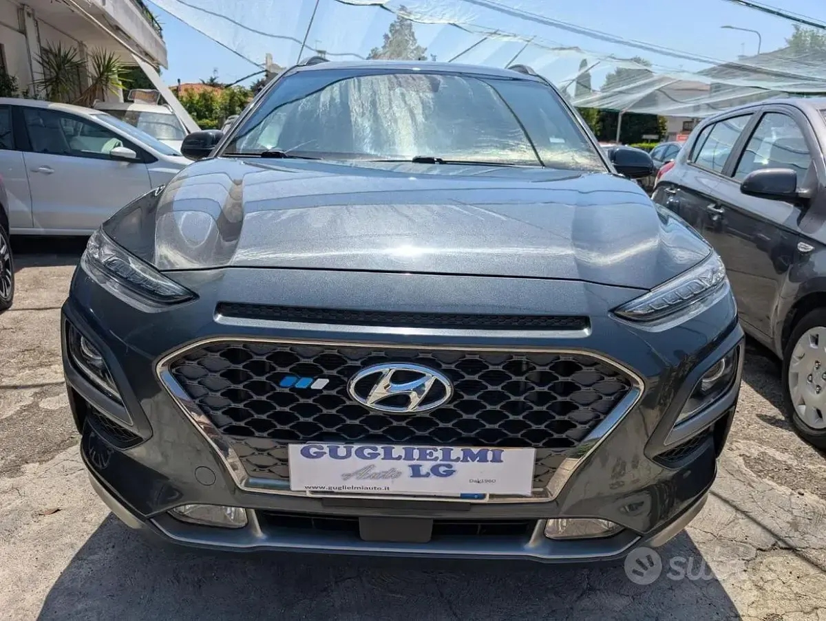 Usata Hyundai Kona Xpossible 120 CV (88 kW) 2017 Grigio SUV