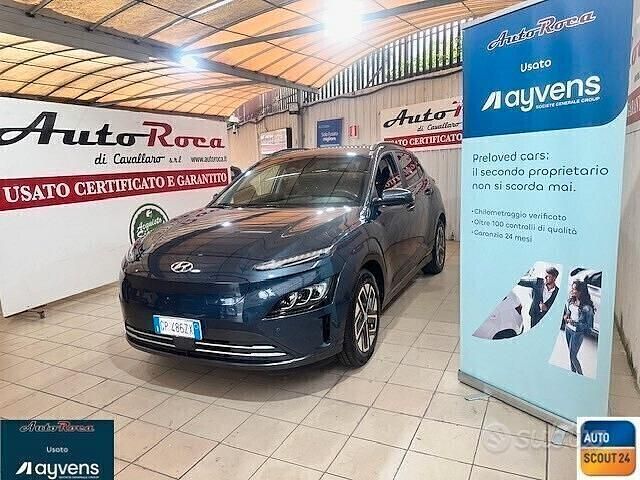 Blu Usata 2023 Hyundai Kona SUV | 18.000 € (Buon prezzo) - Immagine 1/4