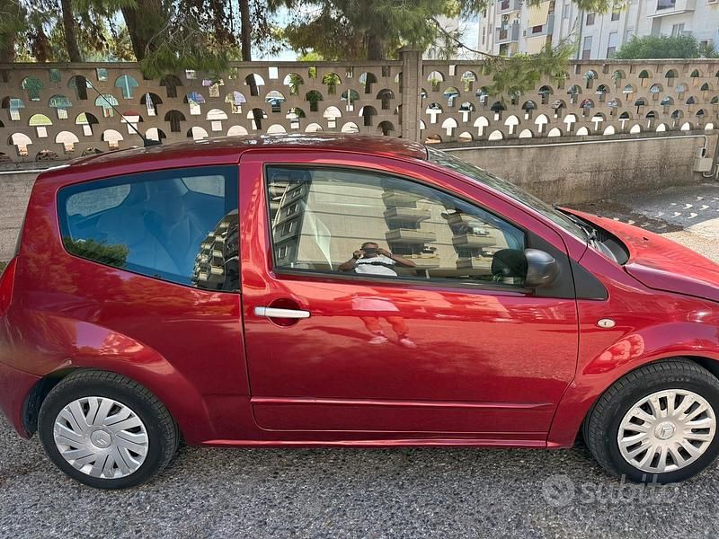 Usata Citroën C2 60 CV (44 kW) 2005 Rosso Utilitaria