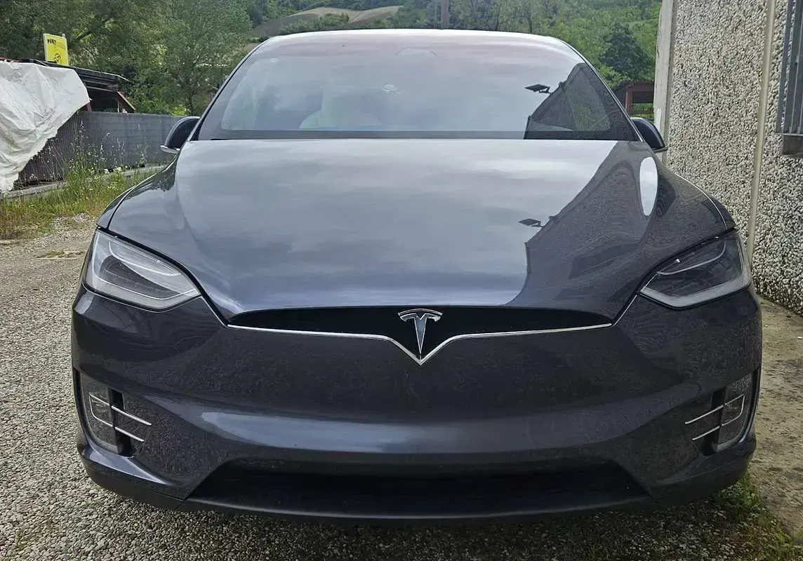 Usata Tesla Model X 158 kW (215 CV) 2018 Grigio SUV