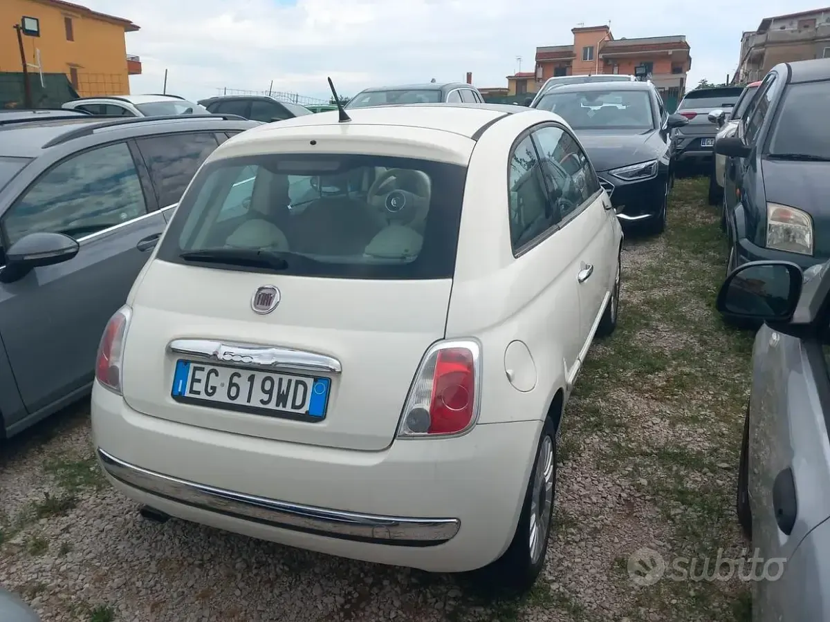 Usata Fiat 500 Lounge 95 CV (69 kW) 2011 Bianco Berlina