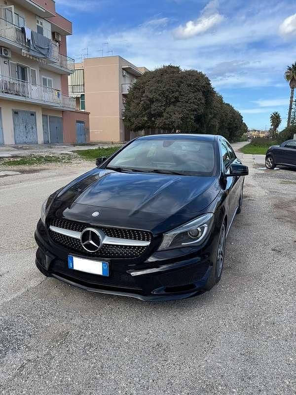 Usata Mercedes CLA200 Premium 136 CV (100 kW) 2015 Nero Berlina