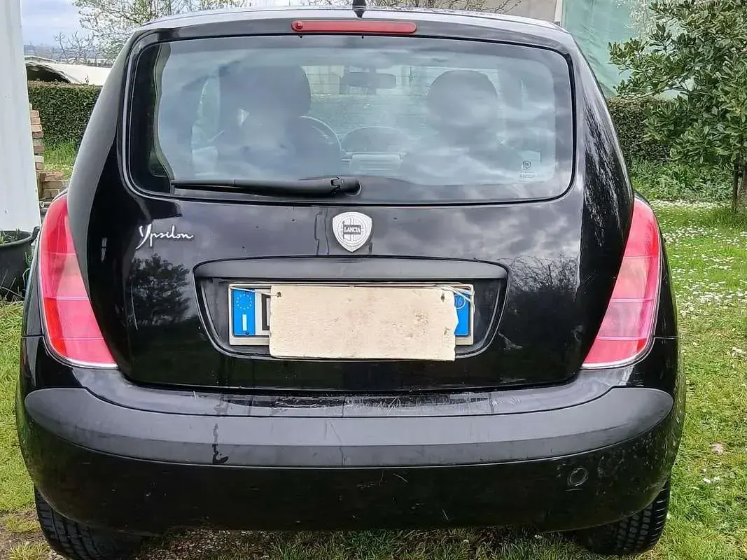 Usata Lancia Ypsilon 80 CV (58 kW) 2006 Utilitaria