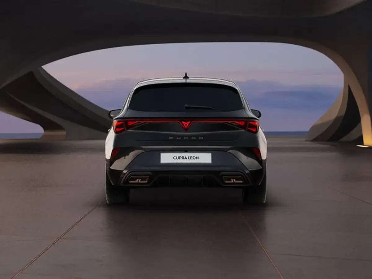 Nuova Cupra Leon 204 CV (150 kW) 2026 Nero midnight Berlina
