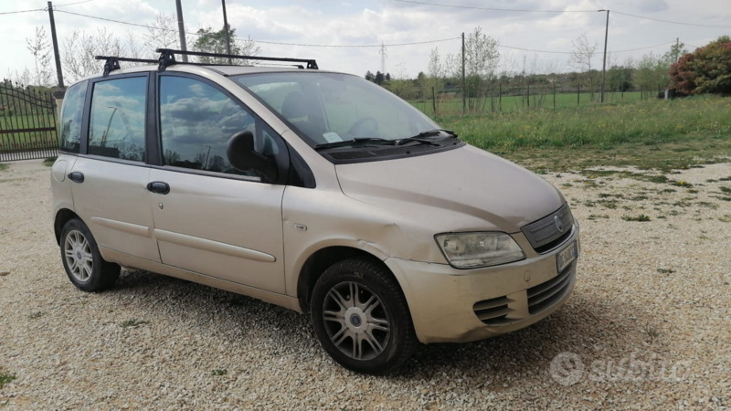 Usato 2007 Fiat Multipla CNG_Hybrid (1.500 €)