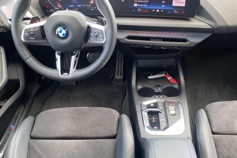 Usata BMW 120 M Sport 156 CV (114 kW) 2024 Blu/azzurro Utilitaria