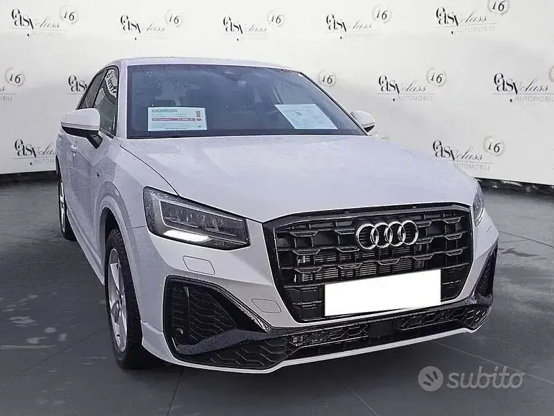 Usata Audi Q2 S-Line 150 CV (110 kW) 2025 Bianco SUV
