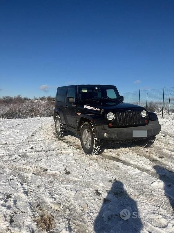 Usata Jeep Wrangler Sahara 177 CV (130 kW) 2008 Nero SUV
