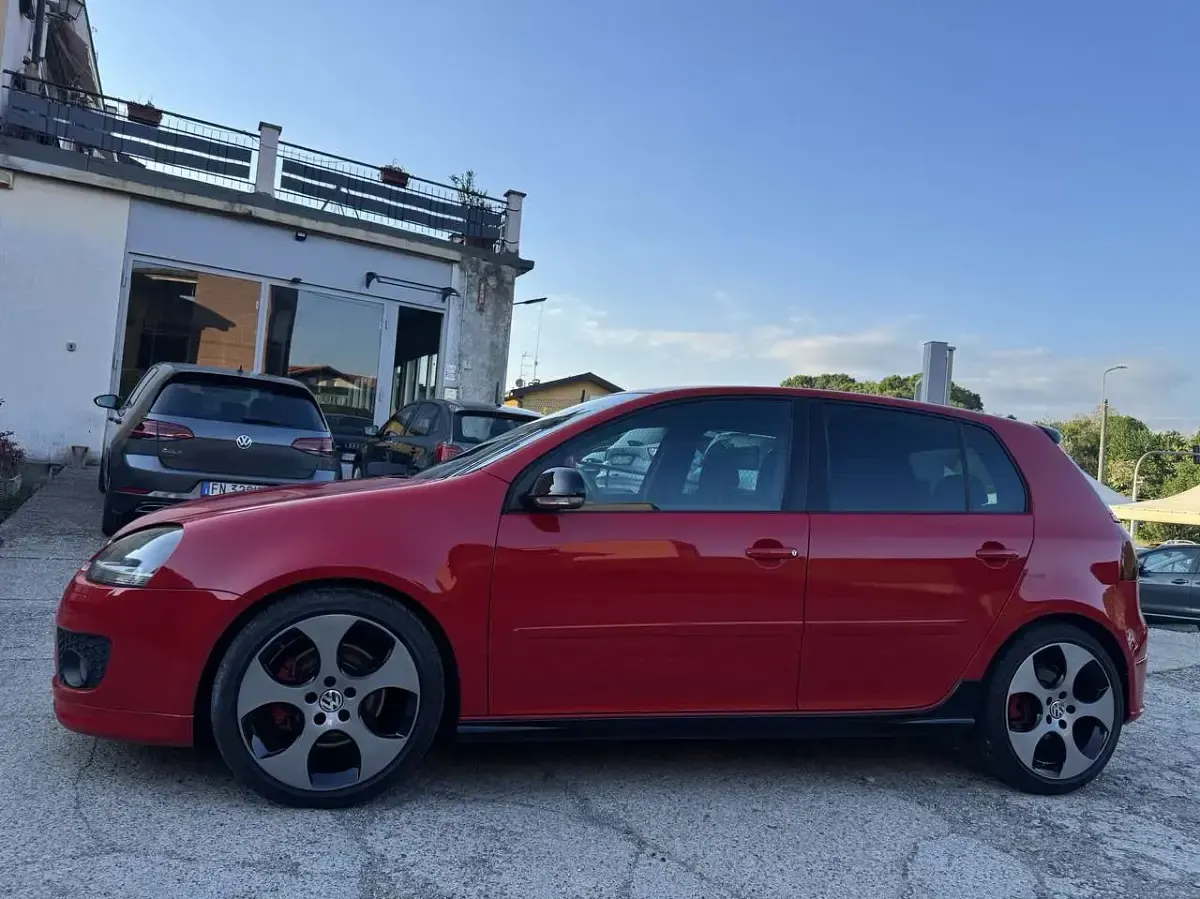 Usado VW Golf V GTI 200 CV (147 kW) 2007 Other Berlina