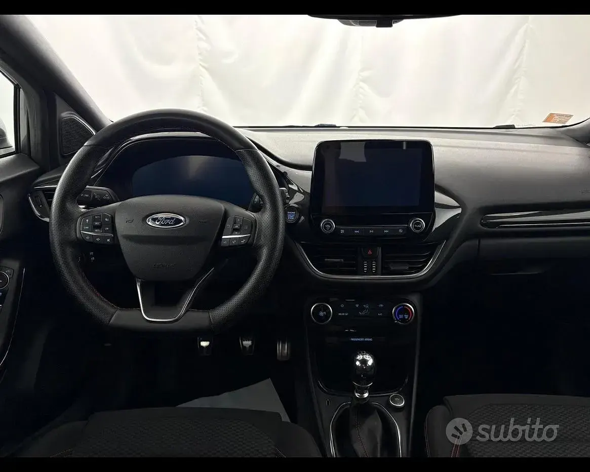 Usata Ford Puma ST-Line 125 CV (91 kW) 2021 Grigio SUV
