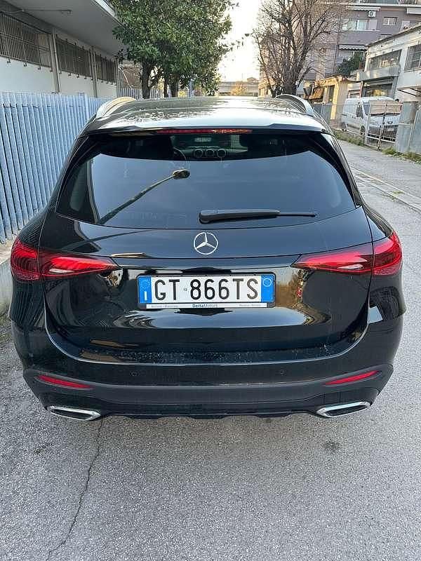 Usata Mercedes GLC300 AMG Line Premium 197 CV (144 kW) 2024 Nero SUV