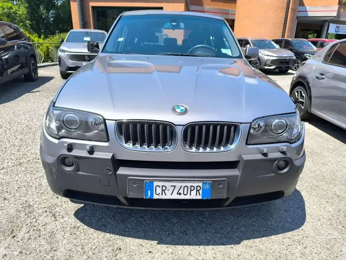 Usata BMW X3 150 CV (110 kW) 2005 Grigio SUV