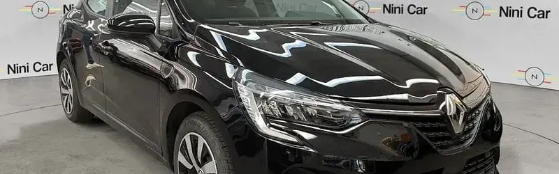 Usata Renault Clio Equilibre 145 CV (106 kW) 2023 Arancione Utilitaria