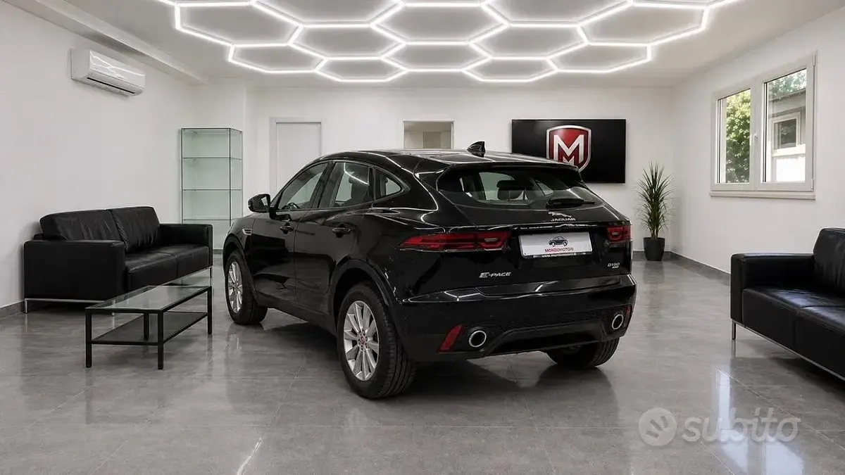 Usata Jaguar E-Pace 150 CV (110 kW) 2019 Nero SUV