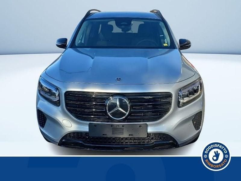 Usata Mercedes GLB200 Advanced Plus 149 CV (109 kW) 2025 Argento SUV