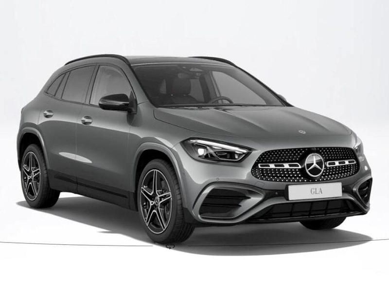 Grigio montagna / metallizzato Nuova 2025 Mercedes GLA200 Advanced Plus SUV | 51.901 € (Cara) - Immagine 1/4