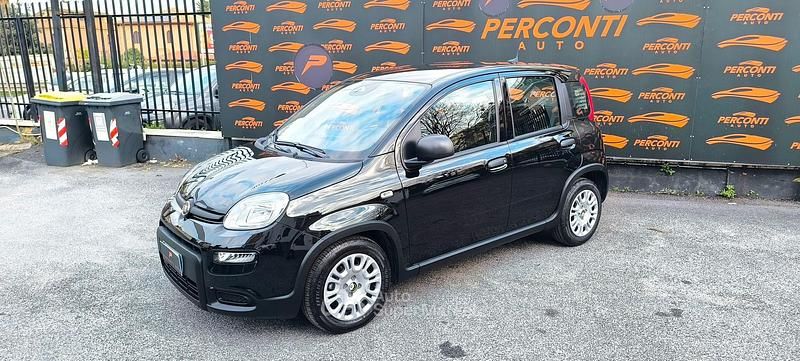 Usata Fiat Panda 69 CV (50 kW) 2025 Nero Utilitaria