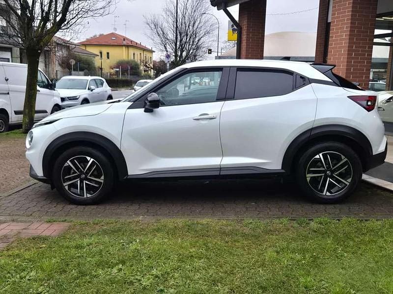 Usata Nissan Juke N-Connecta 114 CV (83 kW) 2025 Grigio SUV