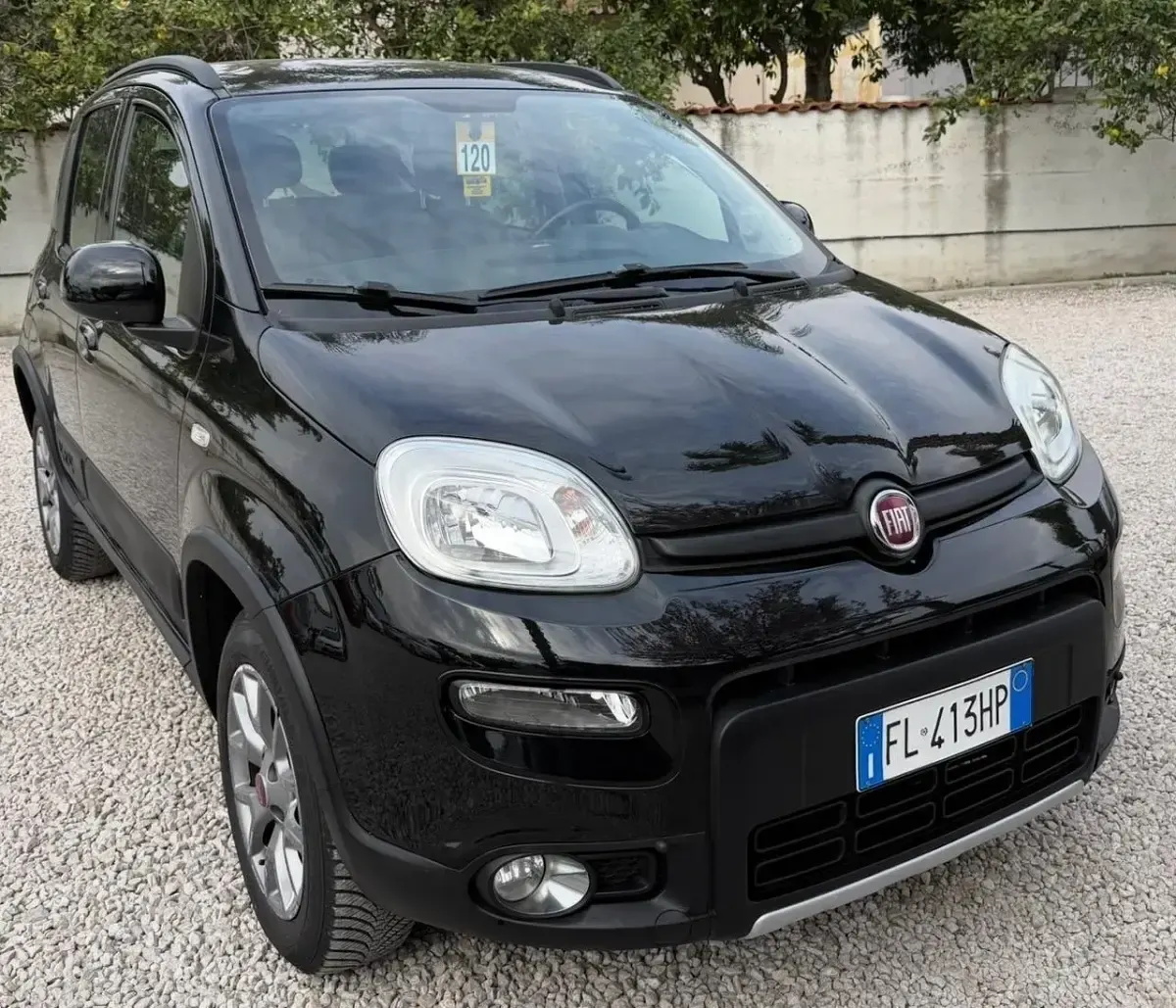 Usata Fiat Panda 4x4 Trekking 95 CV (69 kW) 2017 Nero Utilitaria