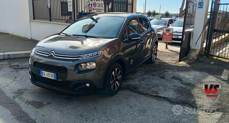 Usata Citroën C3 Shine 83 CV (61 kW) 2019 Grigio Berlina