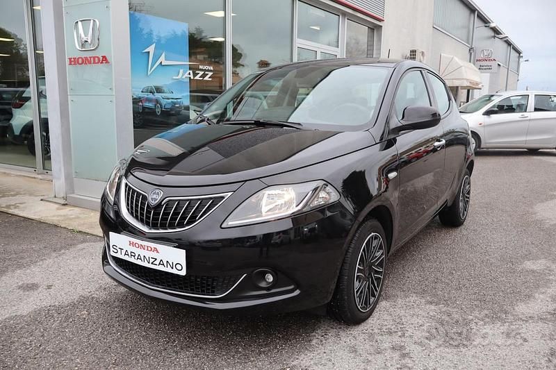 Usata Lancia Ypsilon Gold 2023 Nero Utilitaria