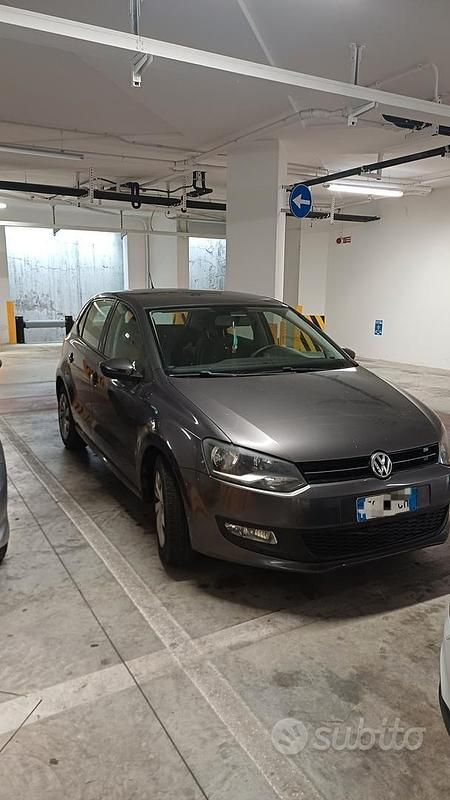 Usata VW Polo 2011 Grigio Utilitaria