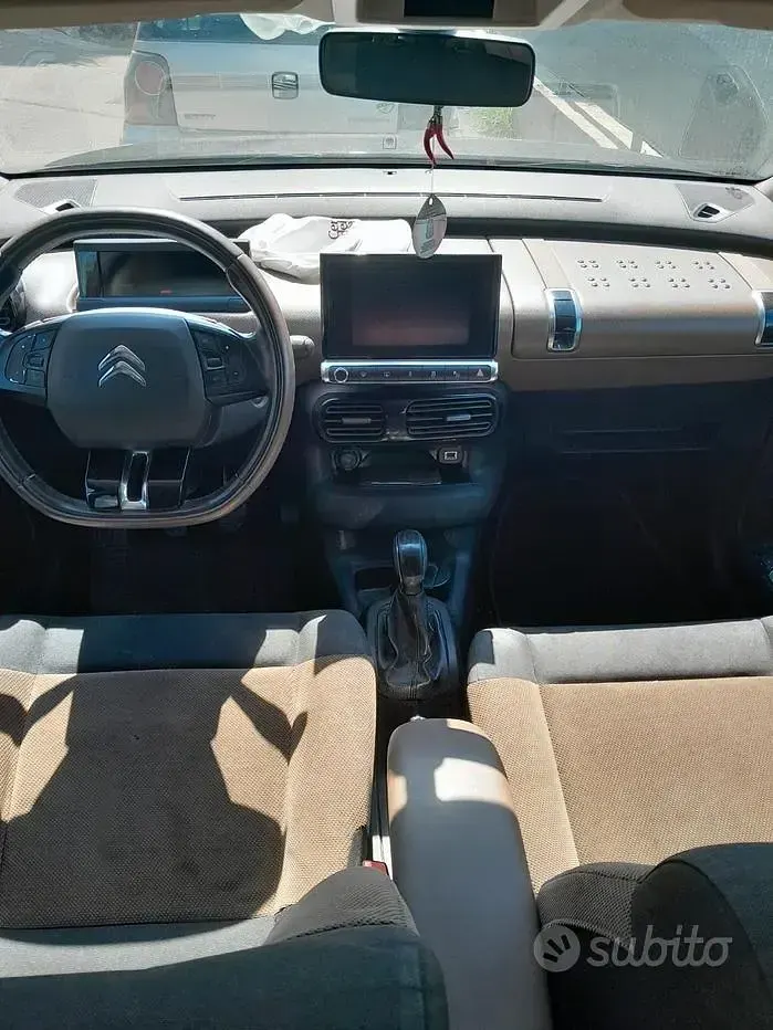 Usata Citroën C4 102 CV (75 kW) 2018 Nero Monovolume
