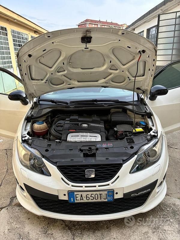 Usata Seat Ibiza CUPRA 2009 Bianco