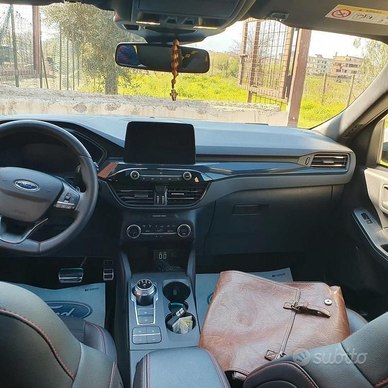 Usata Ford Kuga ST-Line X 120 CV (88 kW) 2021 SUV