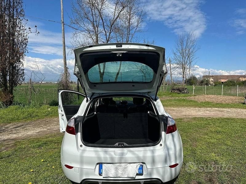 Usata Renault Mégane 110 CV (80 kW) 2013 Bianco Berlina