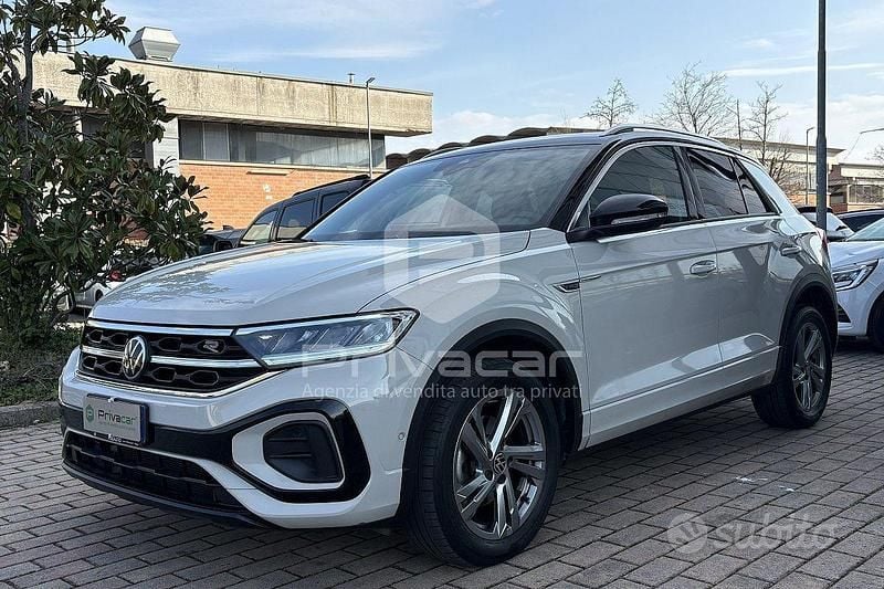 Usata VW T-Roc R-line 150 CV (110 kW) 2023 Grigio SUV