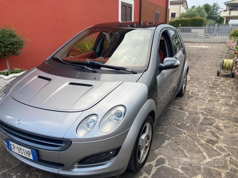 Usata Smart ForFour 95 CV (69 kW) 2004 Grigio Utilitaria
