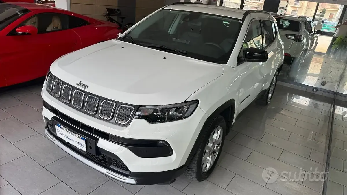 Usata Jeep Compass 131 CV (96 kW) 2023 Bianco SUV