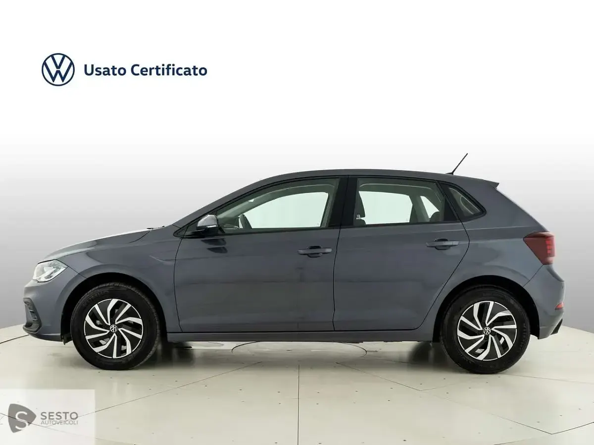 Usata VW Polo Life 95 CV (69 kW) 2025 Grigio Utilitaria