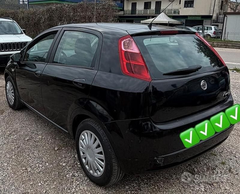 Usata Fiat Grande Punto 2009 Nero Utilitaria