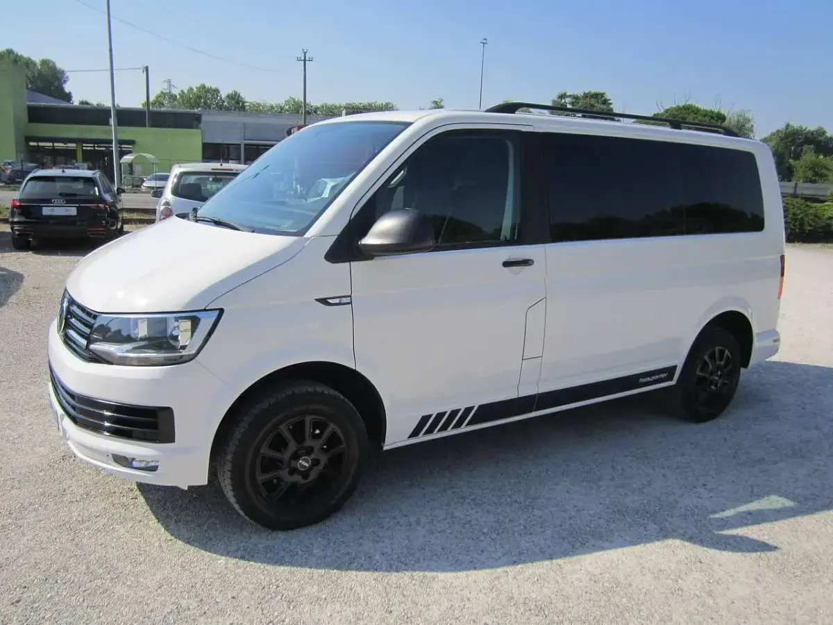 Usata VW T6 102 CV (75 kW) 2018 Bianco Furgone
