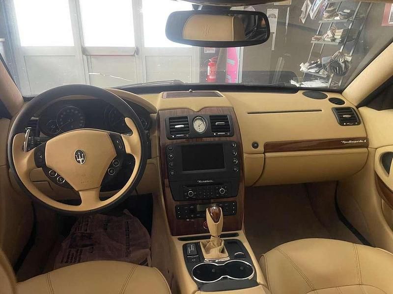 Usata Maserati Quattroporte 431 CV (317 kW) 2009 Blu/azzurro Berlina