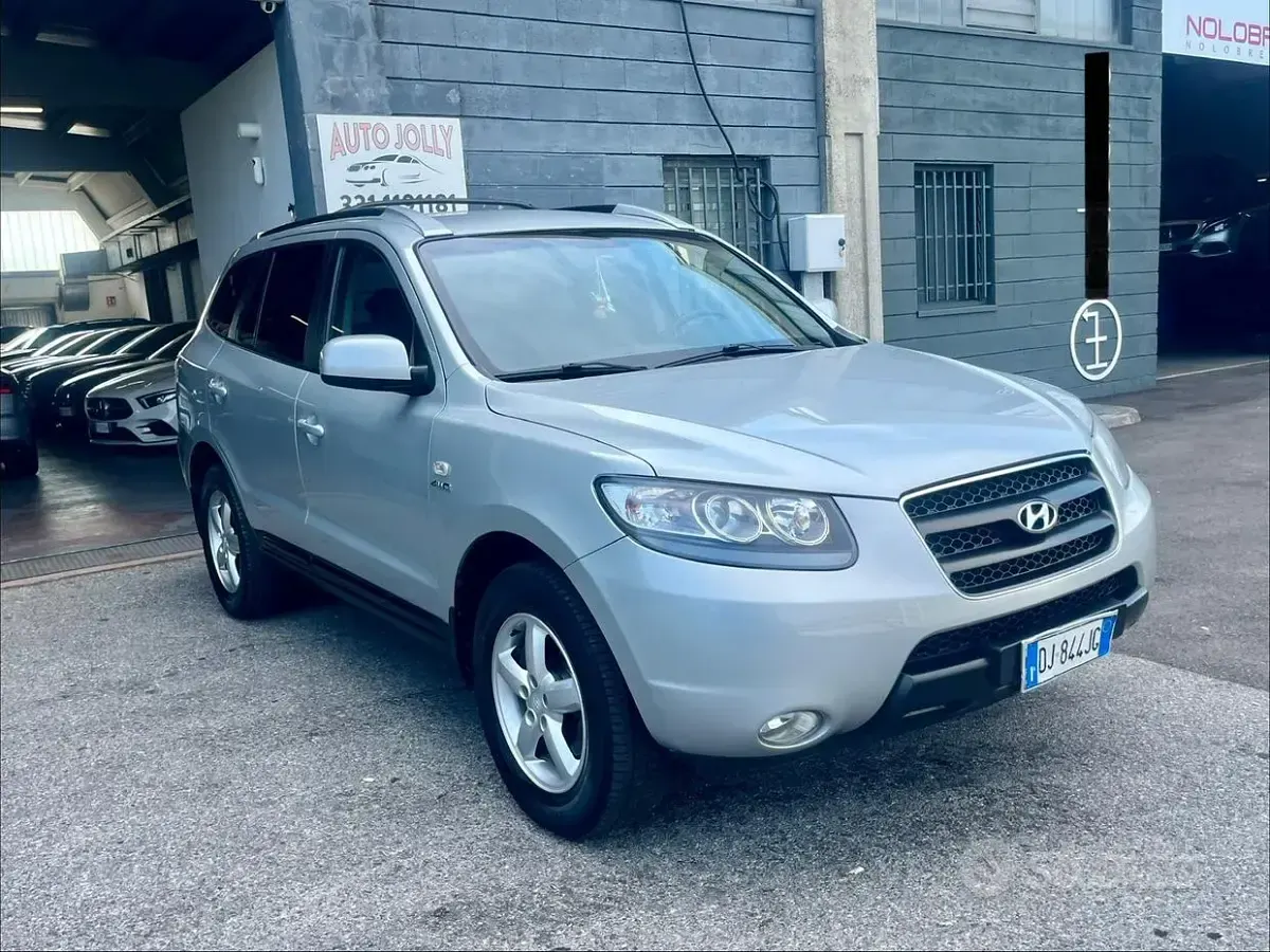 Usata Hyundai Santa Fe Dynamiq 155 CV (114 kW) 2007 Grigio SUV