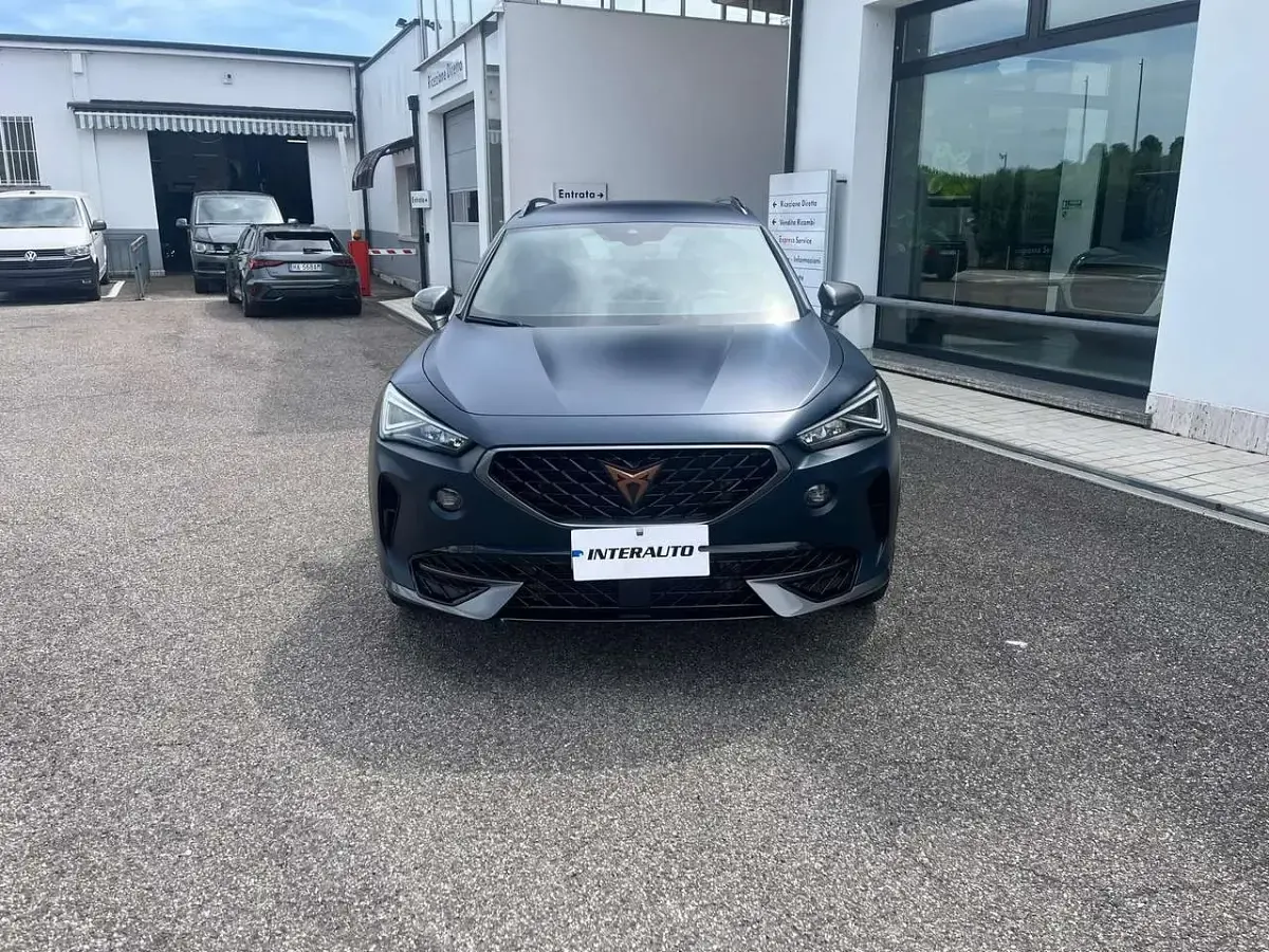 Usata Cupra Formentor 150 CV (110 kW) 2022 Blu petrolio opaco SUV