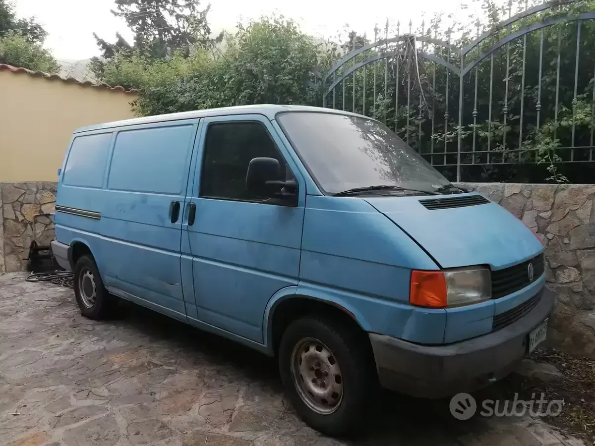 Usata VW Transporter 1991 Blu Furgone