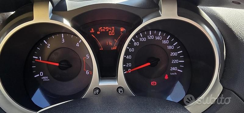 Usata Nissan Juke Tekna 110 CV (80 kW) 2012 Bianco SUV